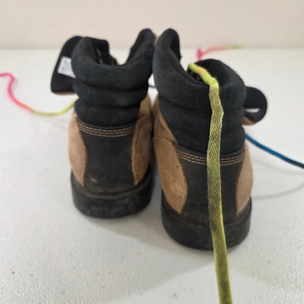 Sorel‎ Madson Hiker Waterproof Suede Boots Tan Brown Rainbow Laces NY2995-224 4Y